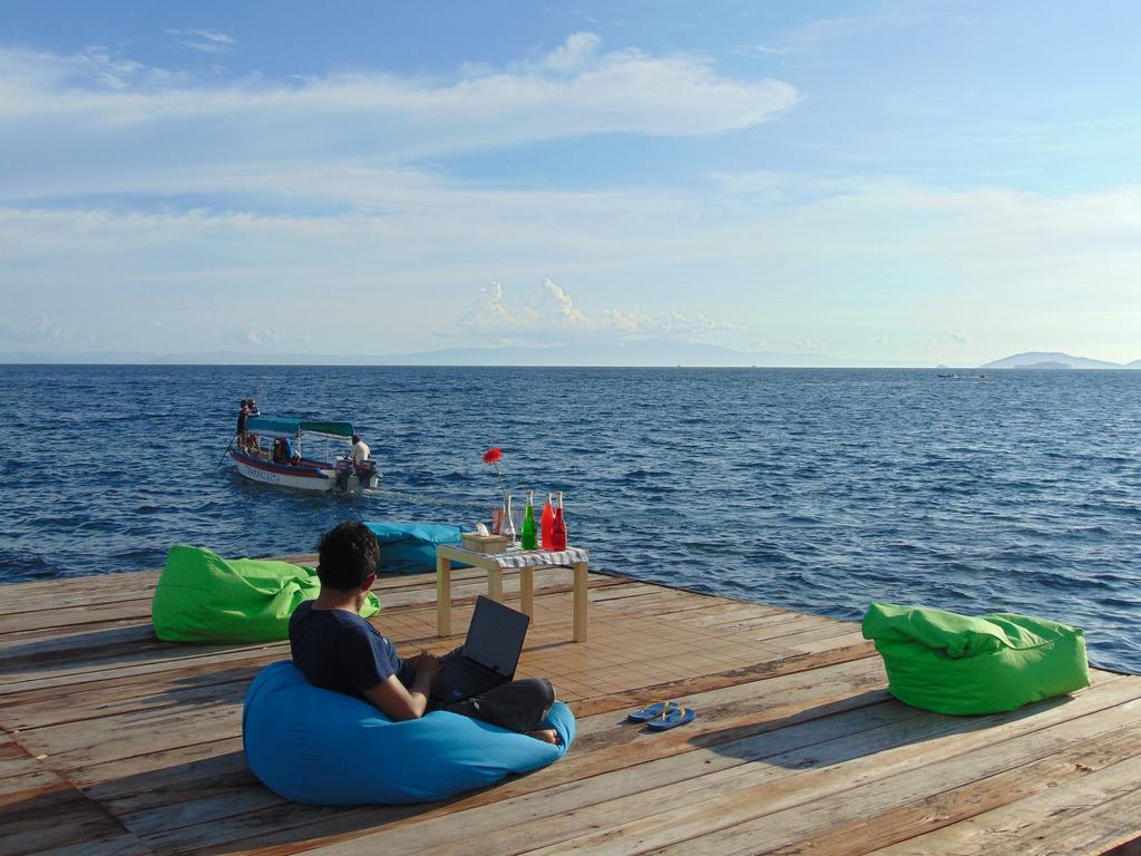 Hamueco Dive Resort Raja Ampat Rabia Exteriör bild