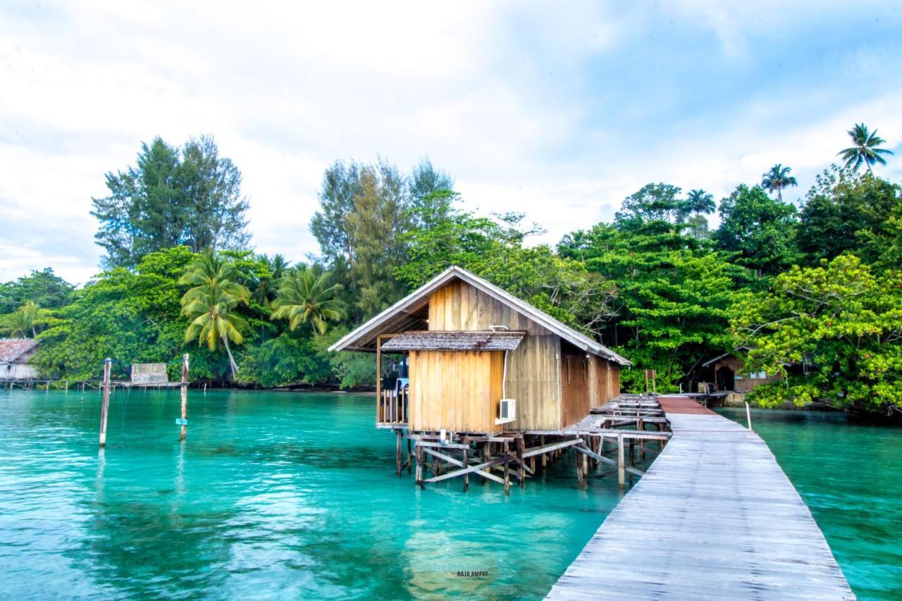 Hamueco Dive Resort Raja Ampat Rabia Exteriör bild